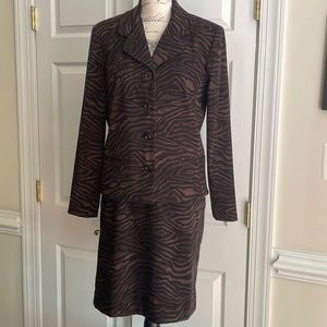Lennie for Nina Leonard skirt suit
